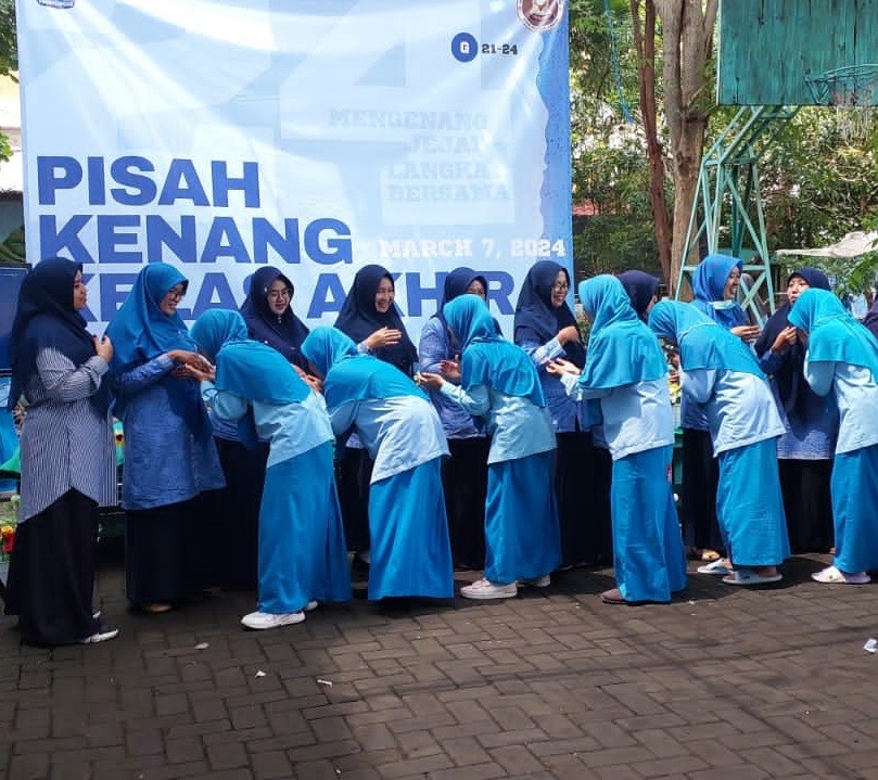 Pisah Kenang Siswa Kelas Akhir SMA Nurul Jadid